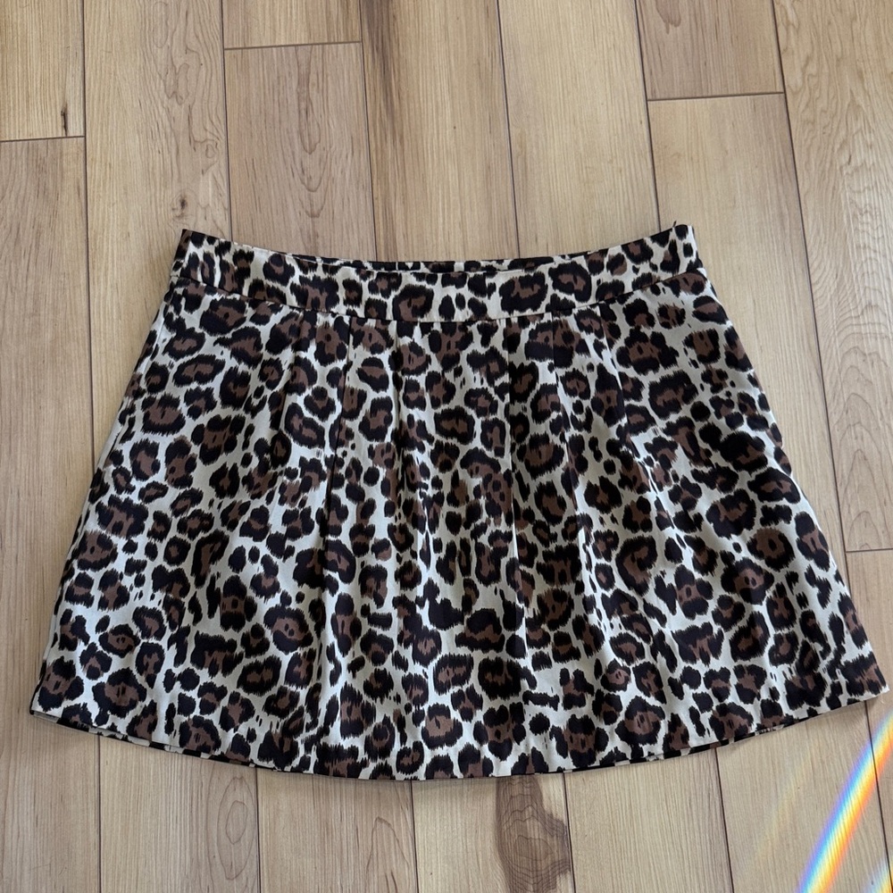 Banana Republic Pleated Animal Leopard Print Mini Skirt